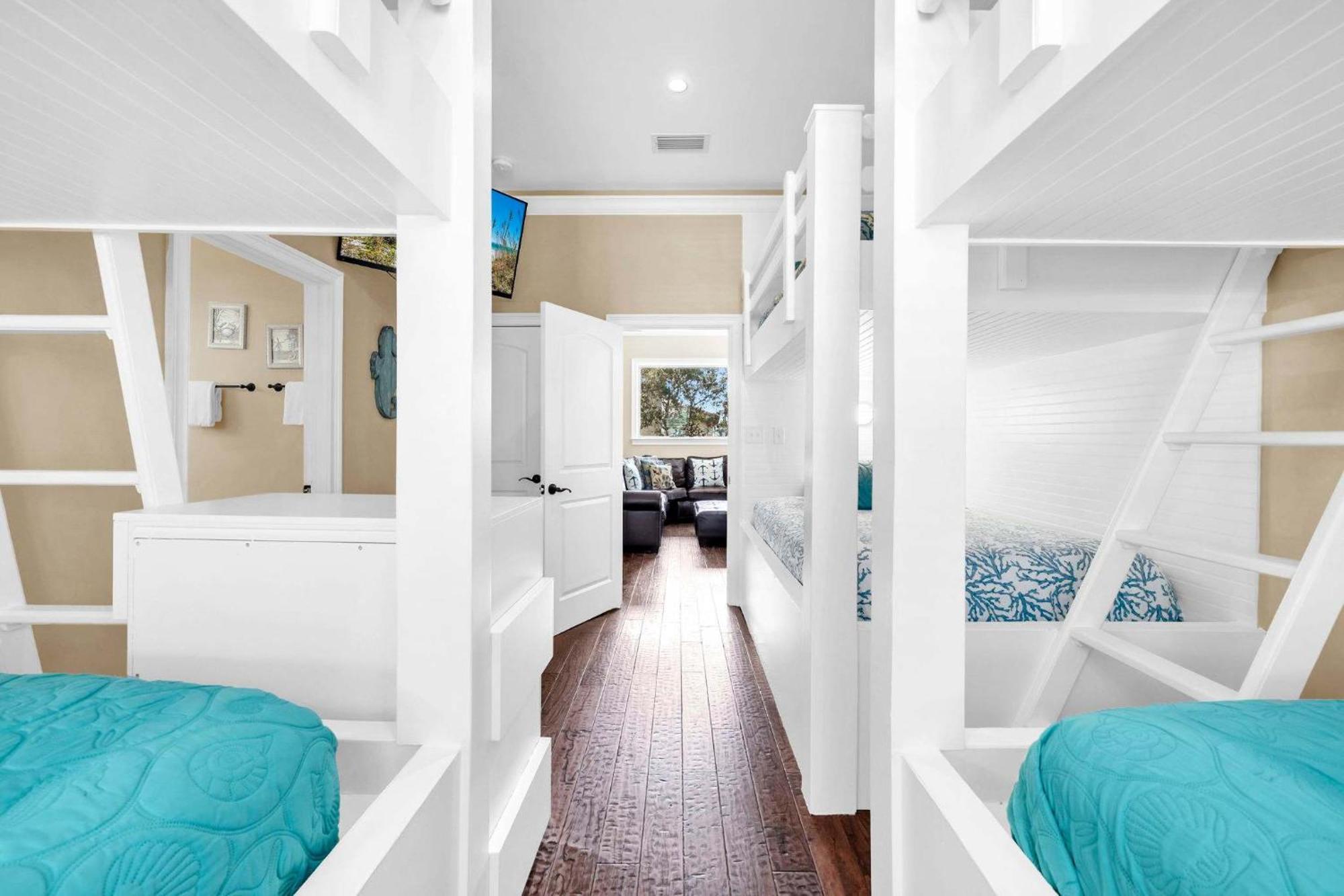 Nine-Bedroom Holiday Home