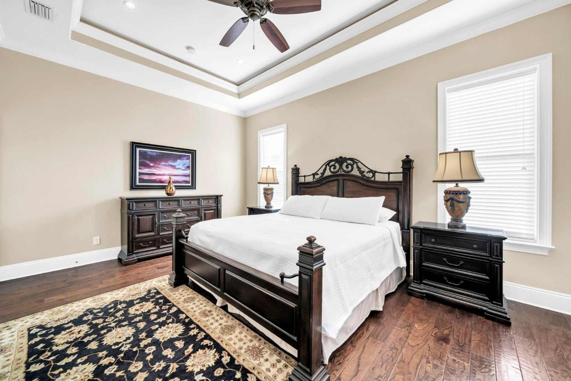 Nine-Bedroom Holiday Home