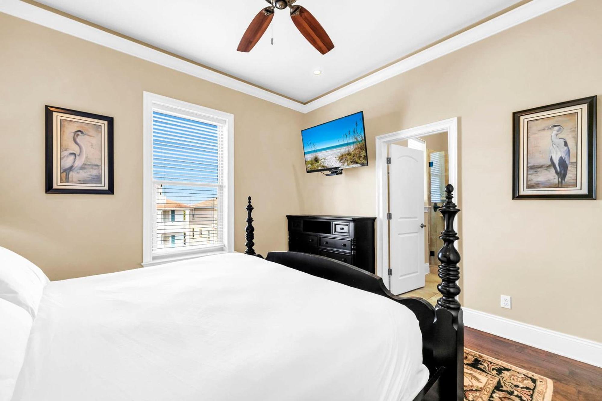 Nine-Bedroom Holiday Home