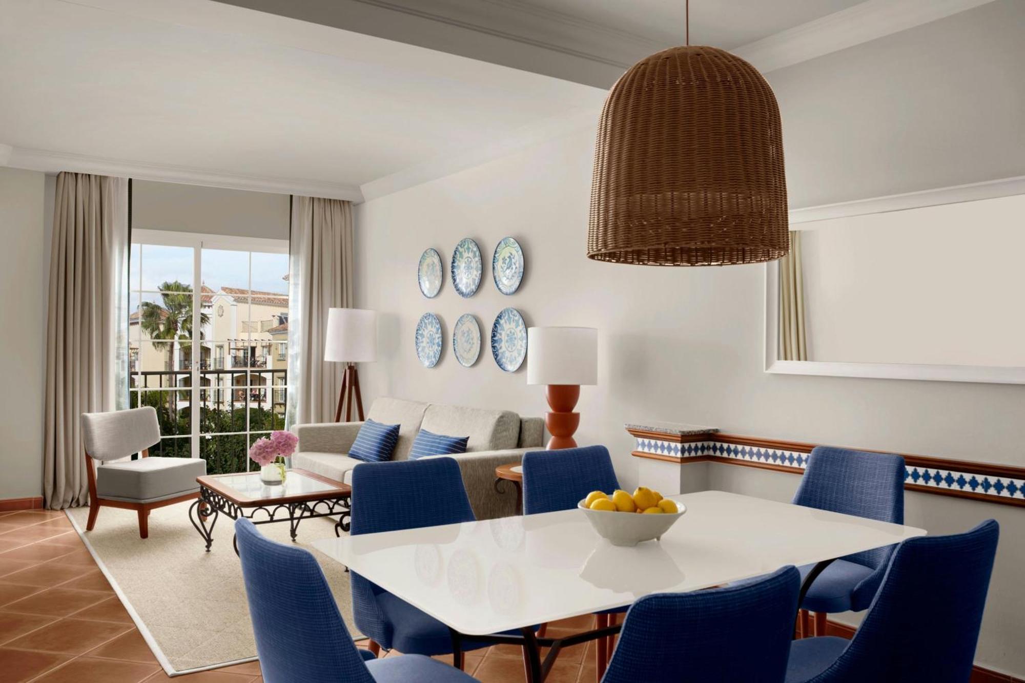 Apartment mit 3 Schlafzimmern, einem Balkon und Gartenblick