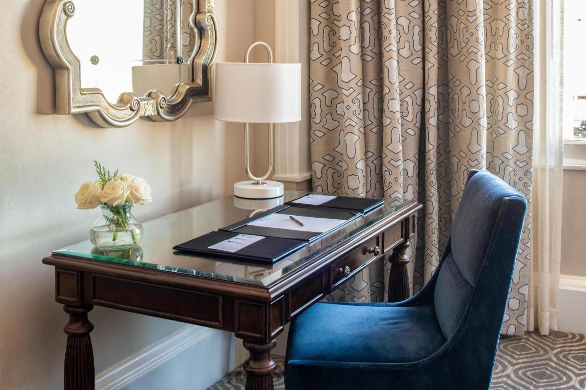 Deluxe Queen Room Two Queen Beds