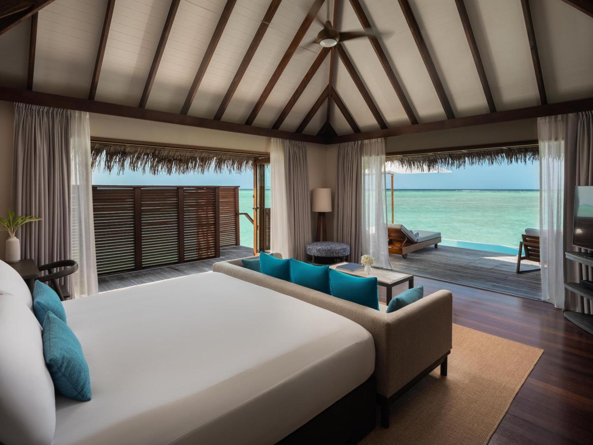 Deluxe Water Villa mit Pool