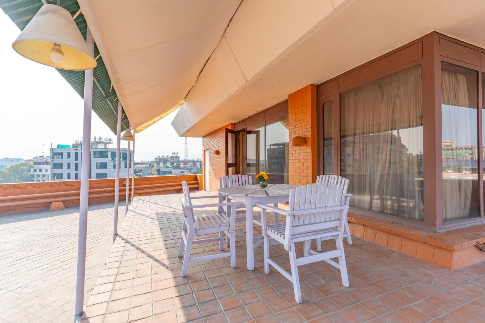 Newari Presidential Suite - 15% off on Food & Beverages, Laundry & Spa