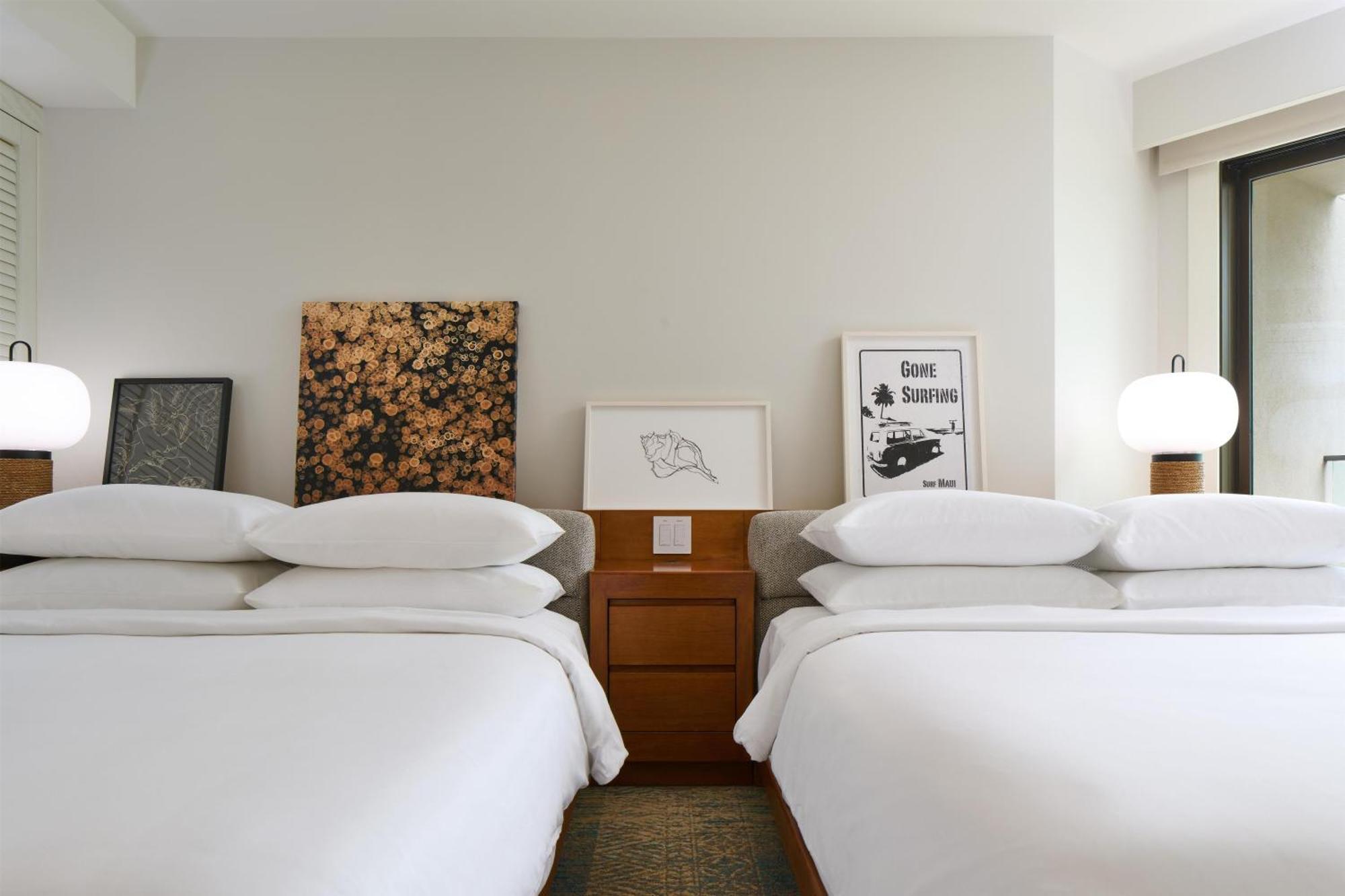 Zimmer mit 2 Queensize-Betten und Meerblick