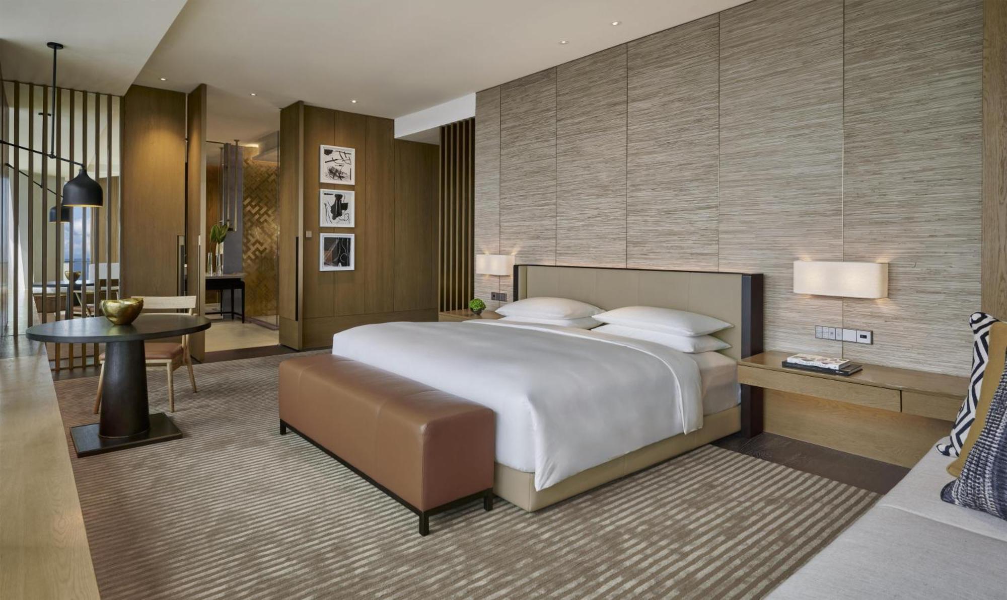 Deluxe Zimmer mit Kingsize-Bett