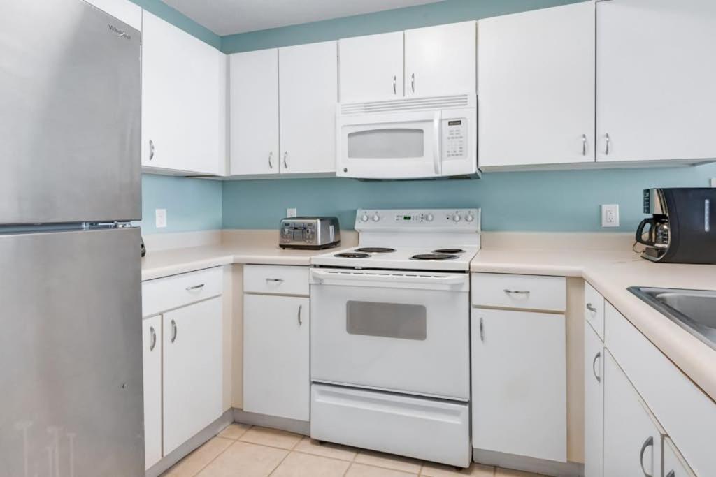 One Bedroom Apartment