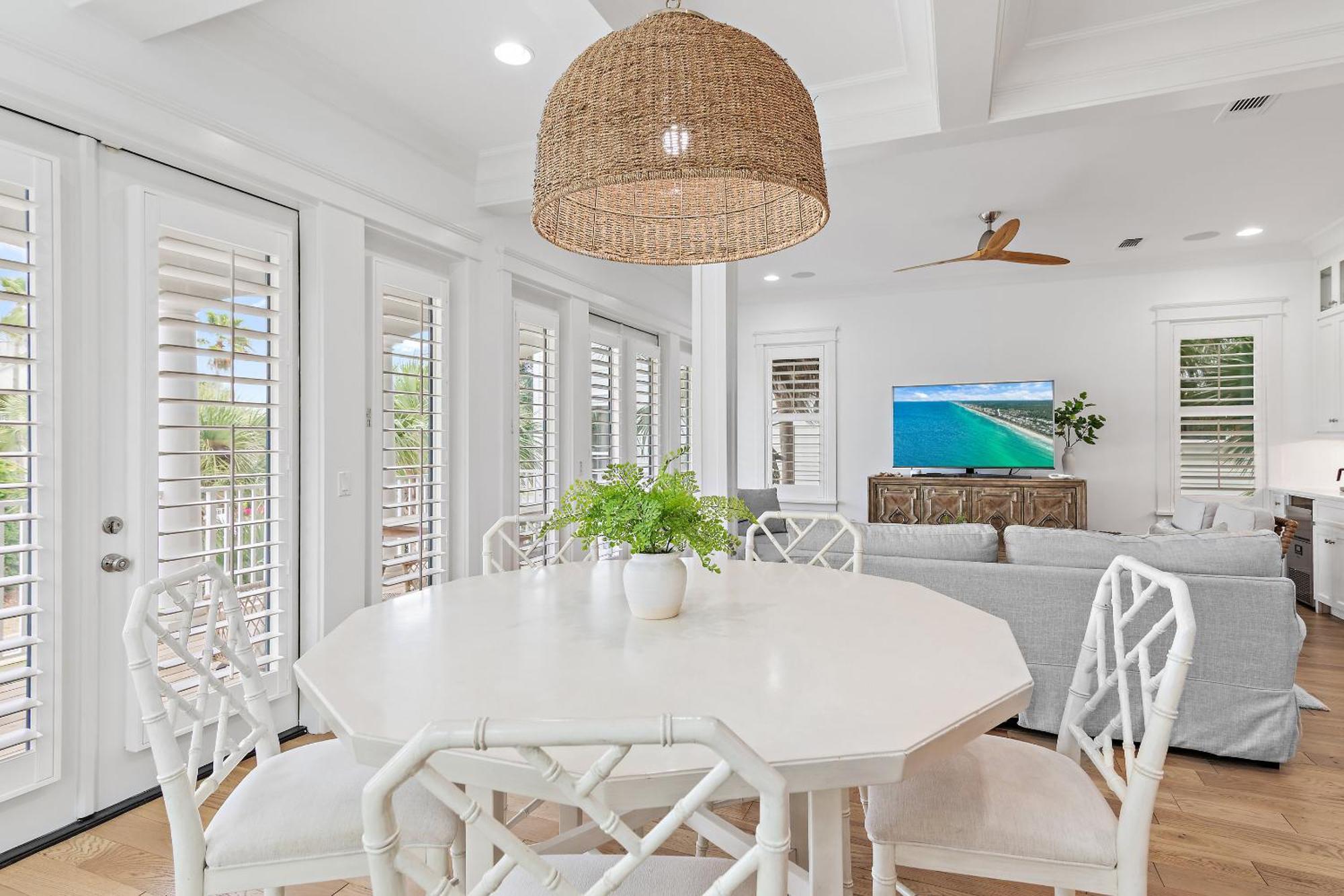 Four-Bedroom Holiday Home