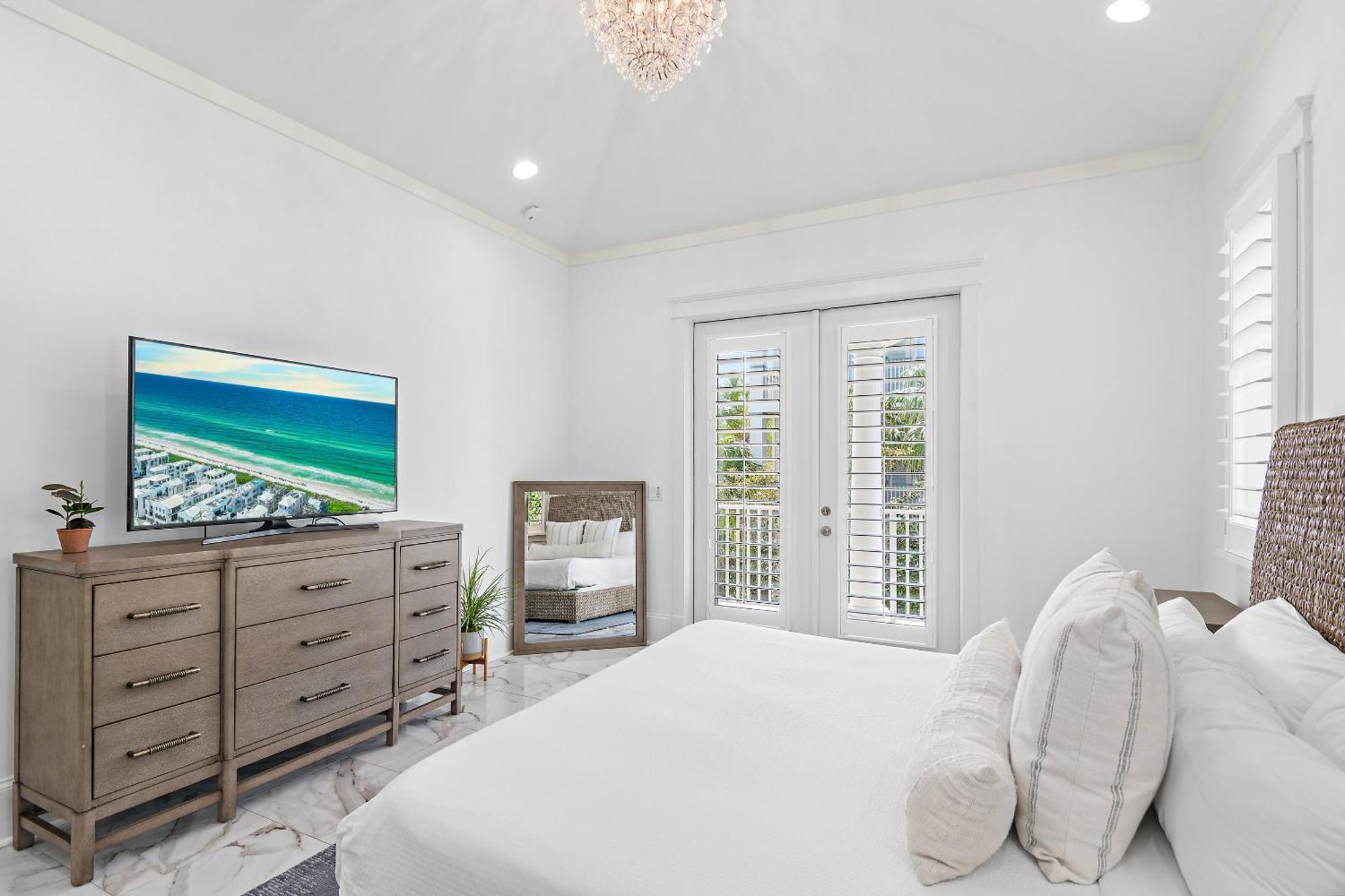 Four-Bedroom Holiday Home