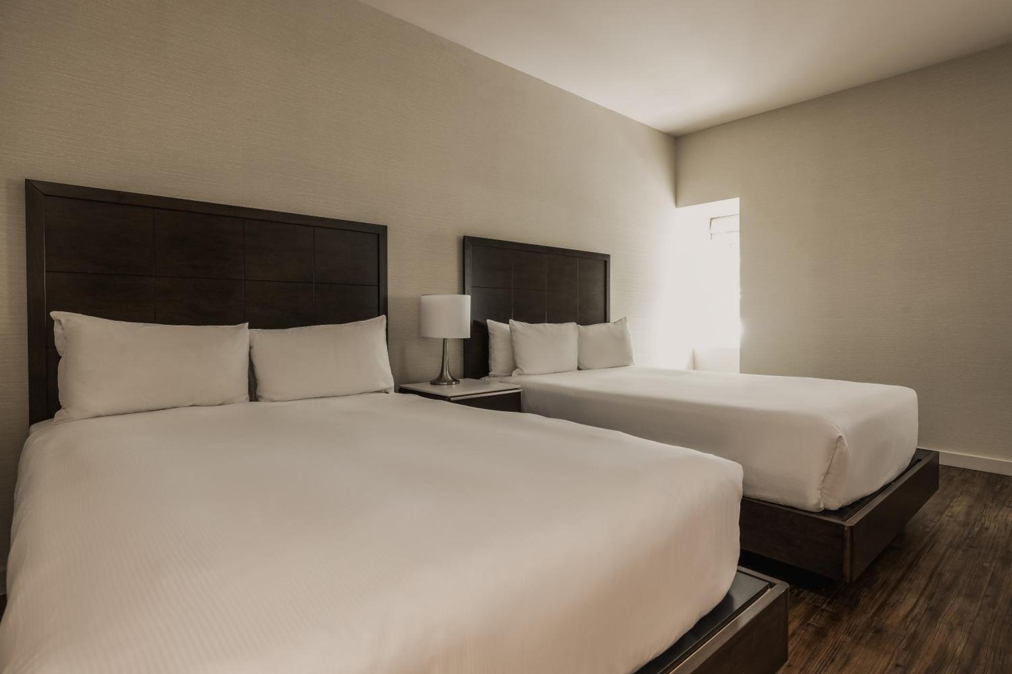 Standard Doppelzimmer mit 2 Doppelbetten