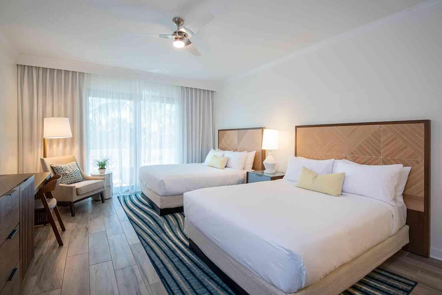 Zimmer mit 2 Queensize-Betten