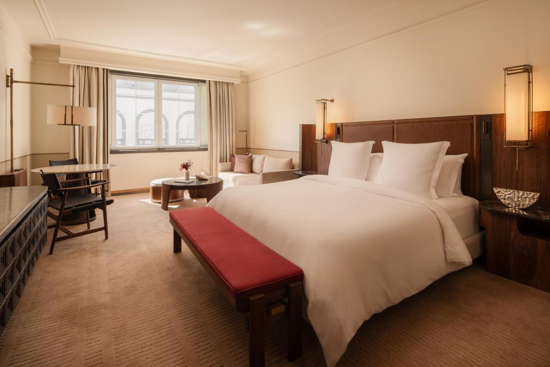 Deluxe Zimmer mit Kingsize-Bett