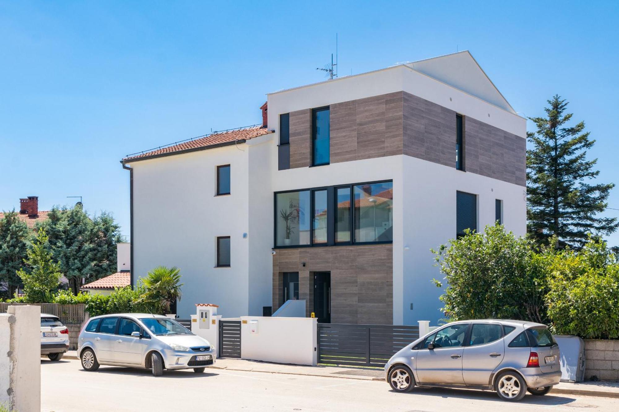 Deluxe Villa