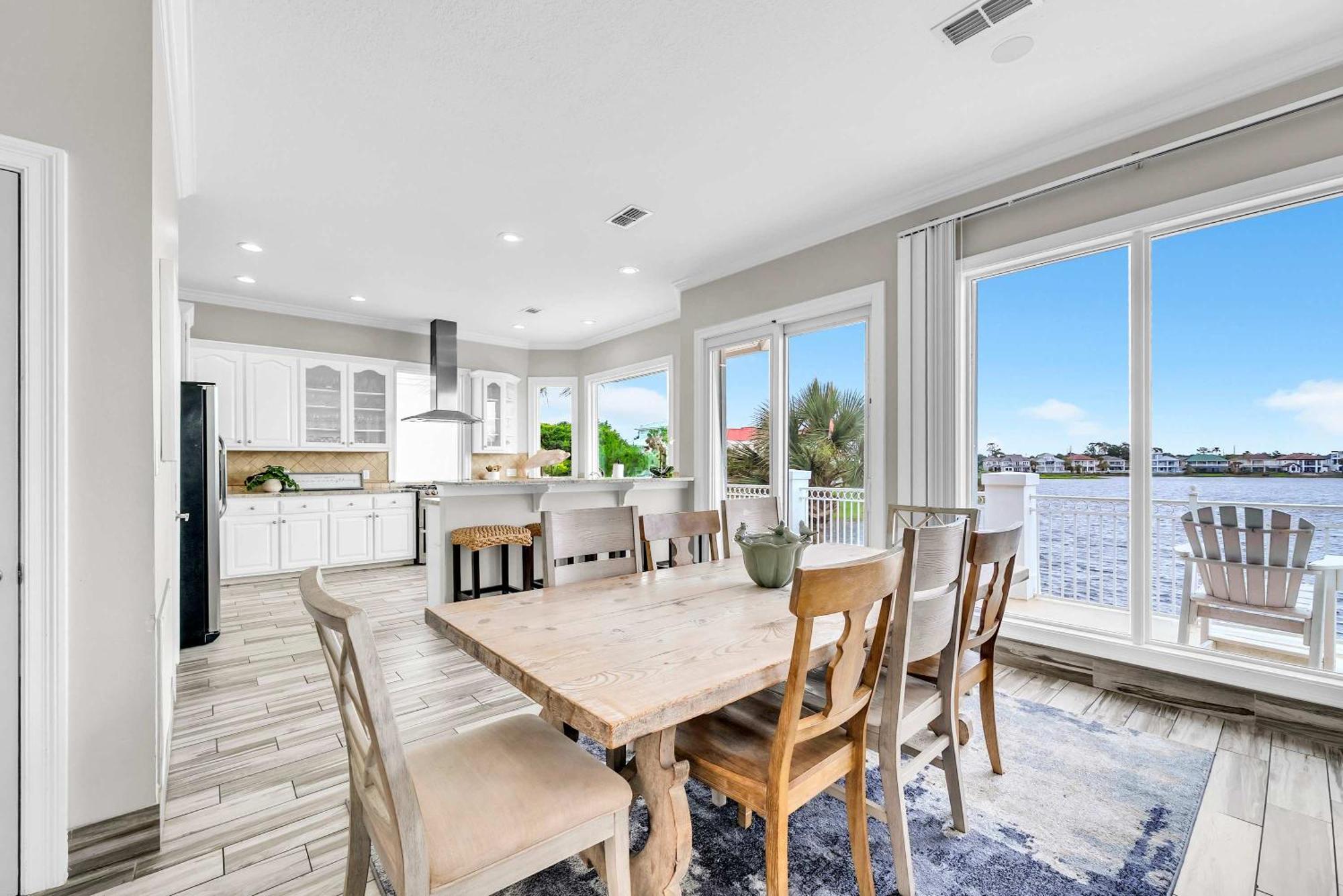 Five-Bedroom Holiday Home