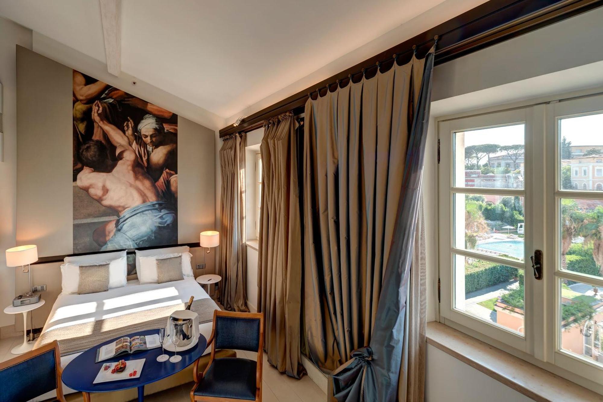 Junior Suite im Dachgeschoss mit Zugang zum Wellnessbereich