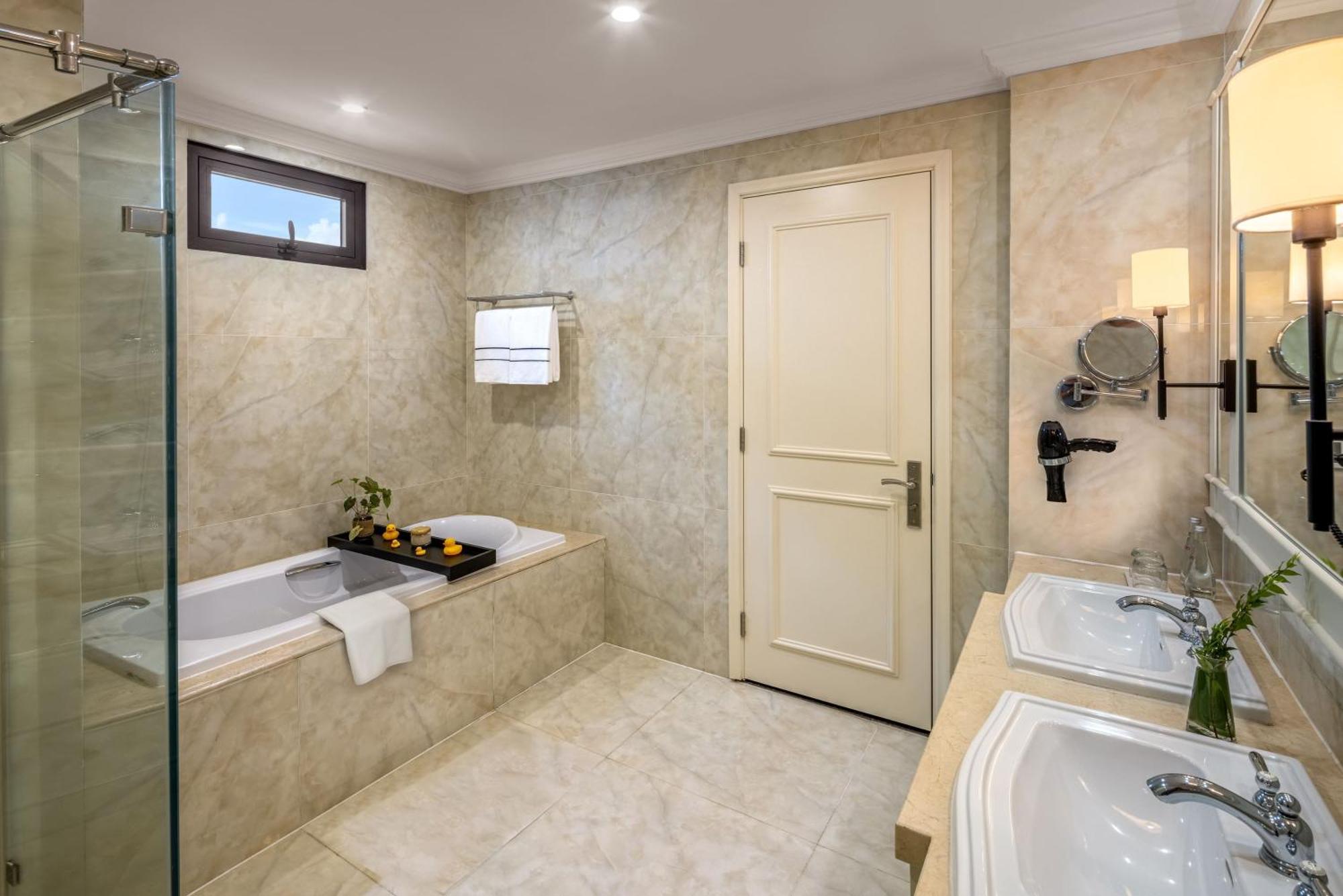 The Level Three Bedroom Pool Villa Beach Front