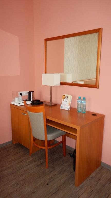 Allergikerfreundliches Doppel- oder Zweibettzimmer mit Zugang zum öffentlichen Relaxcenter