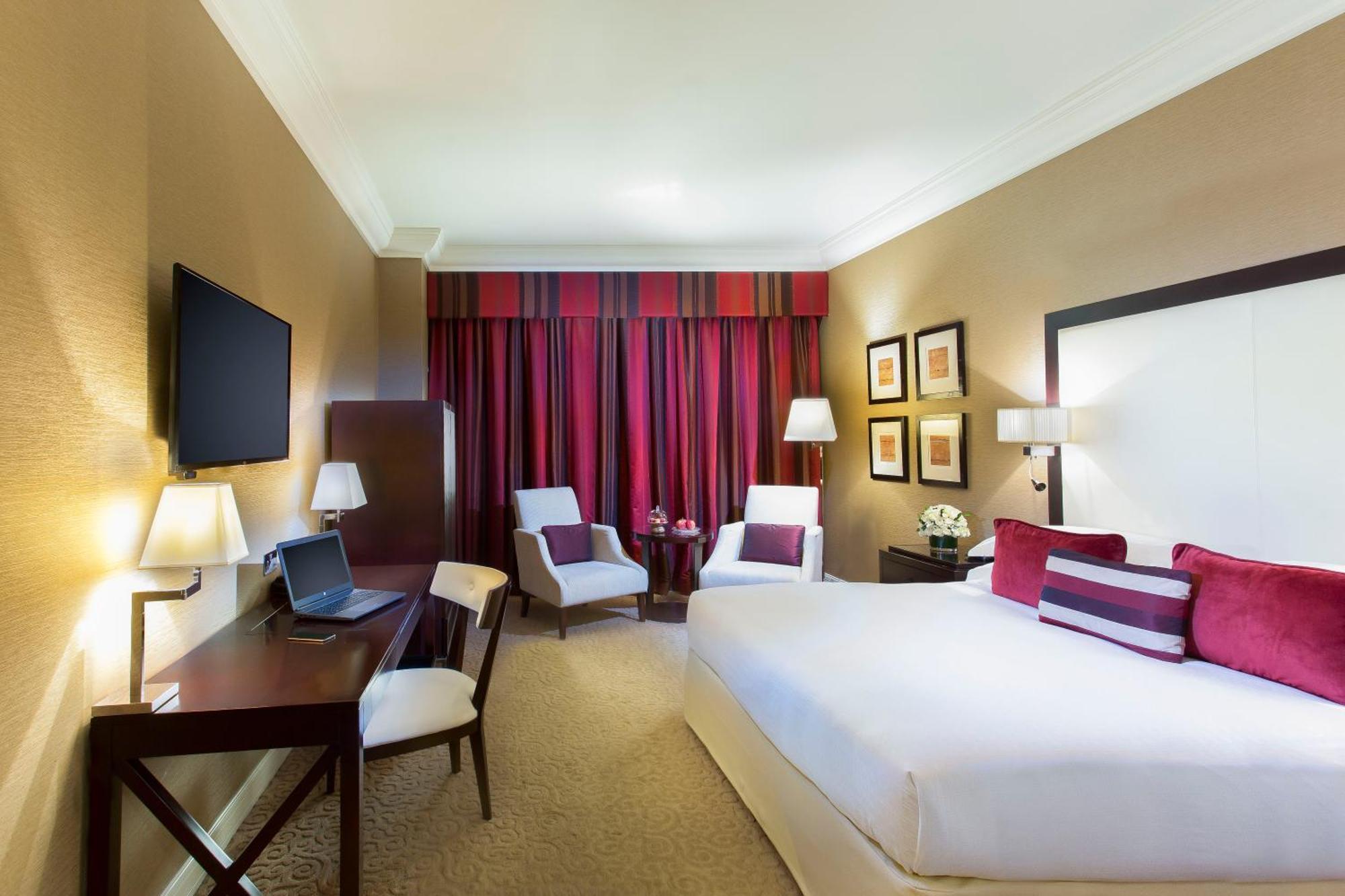 Premium Executive Zimmer mit Kingsize-Bett und Premium-Vorteilen