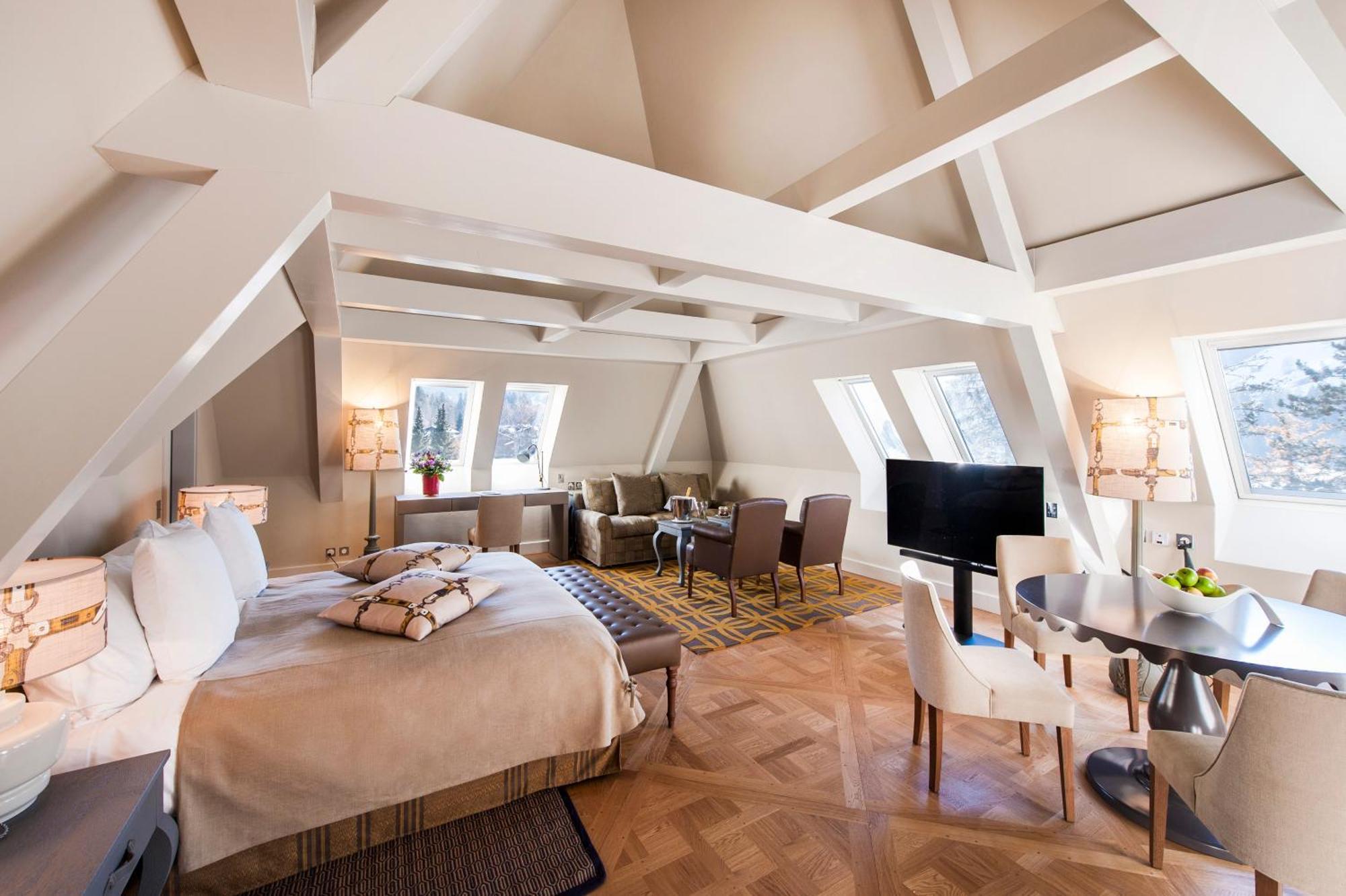 Suite mit Whirlpool und Bergblick