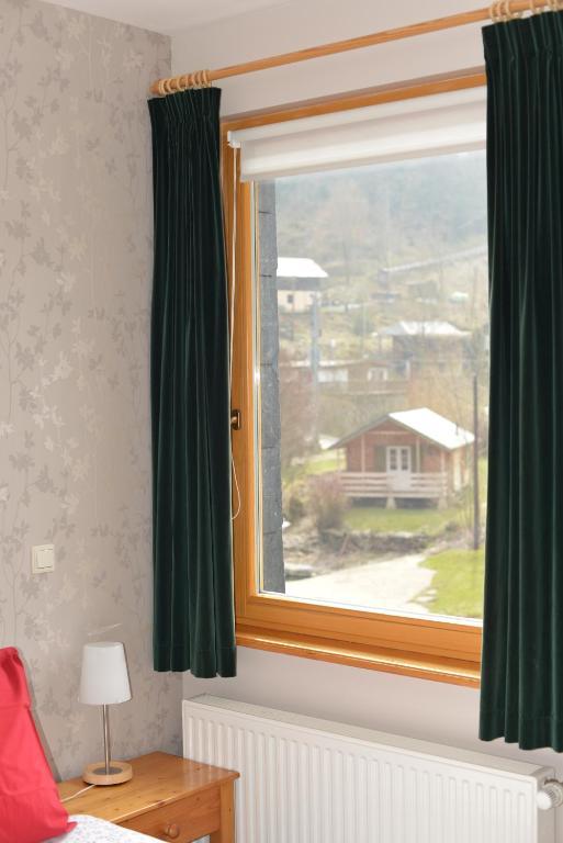 Doppelzimmer mit Flussblick