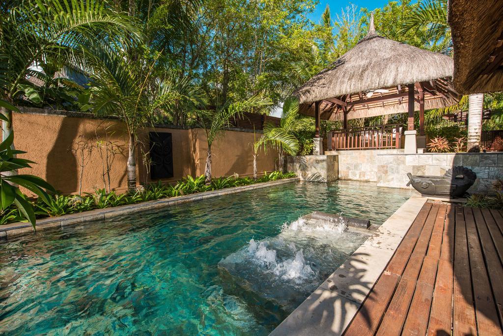 Pool-Villa mit Meerblick