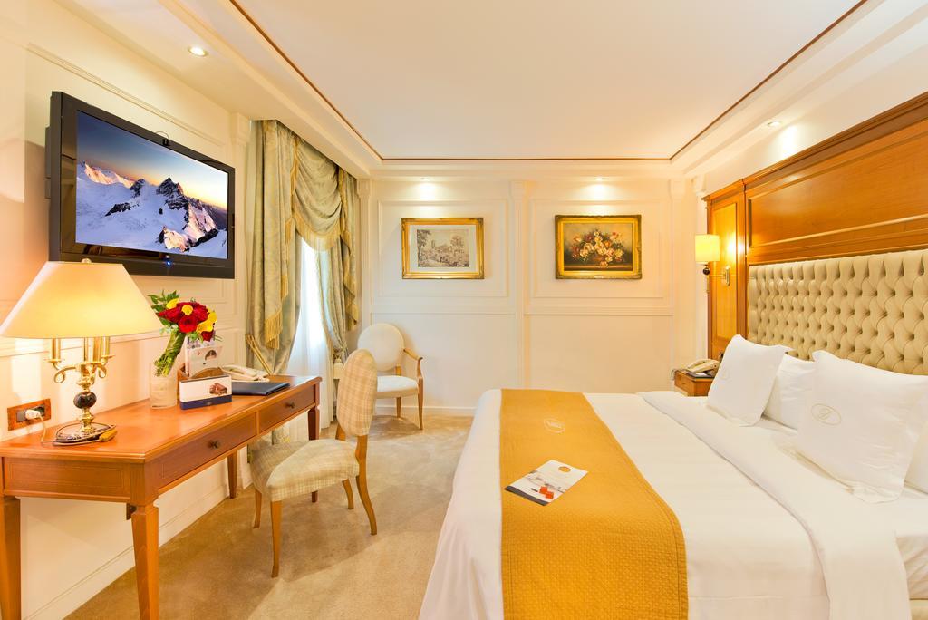 Classic Double or Twin Room,1161947493:JPEG