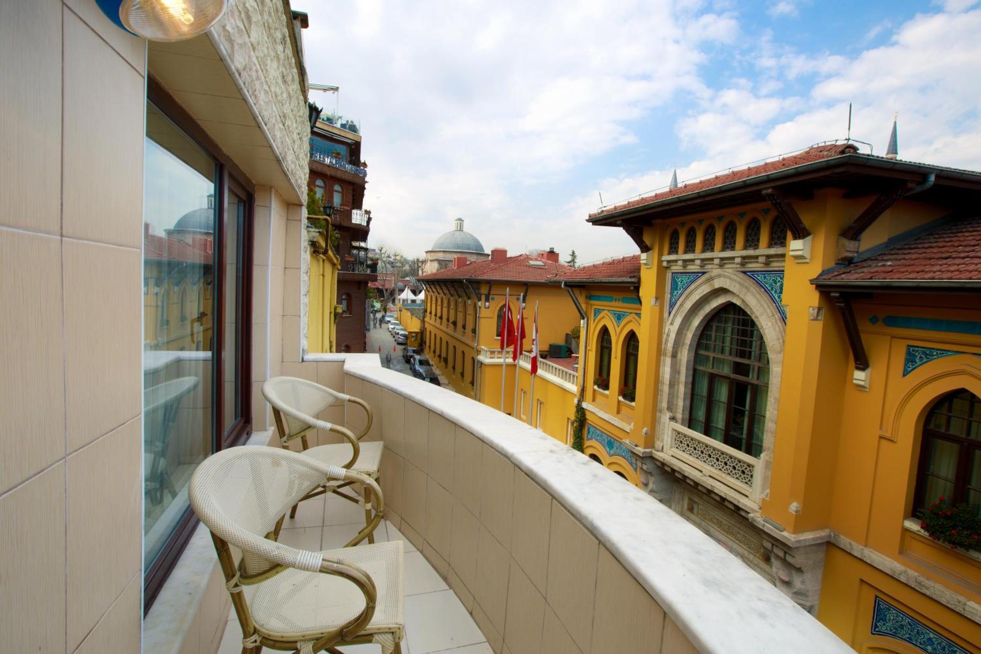 Deluxe Doppelzimmer mit Balkon und Meerblick