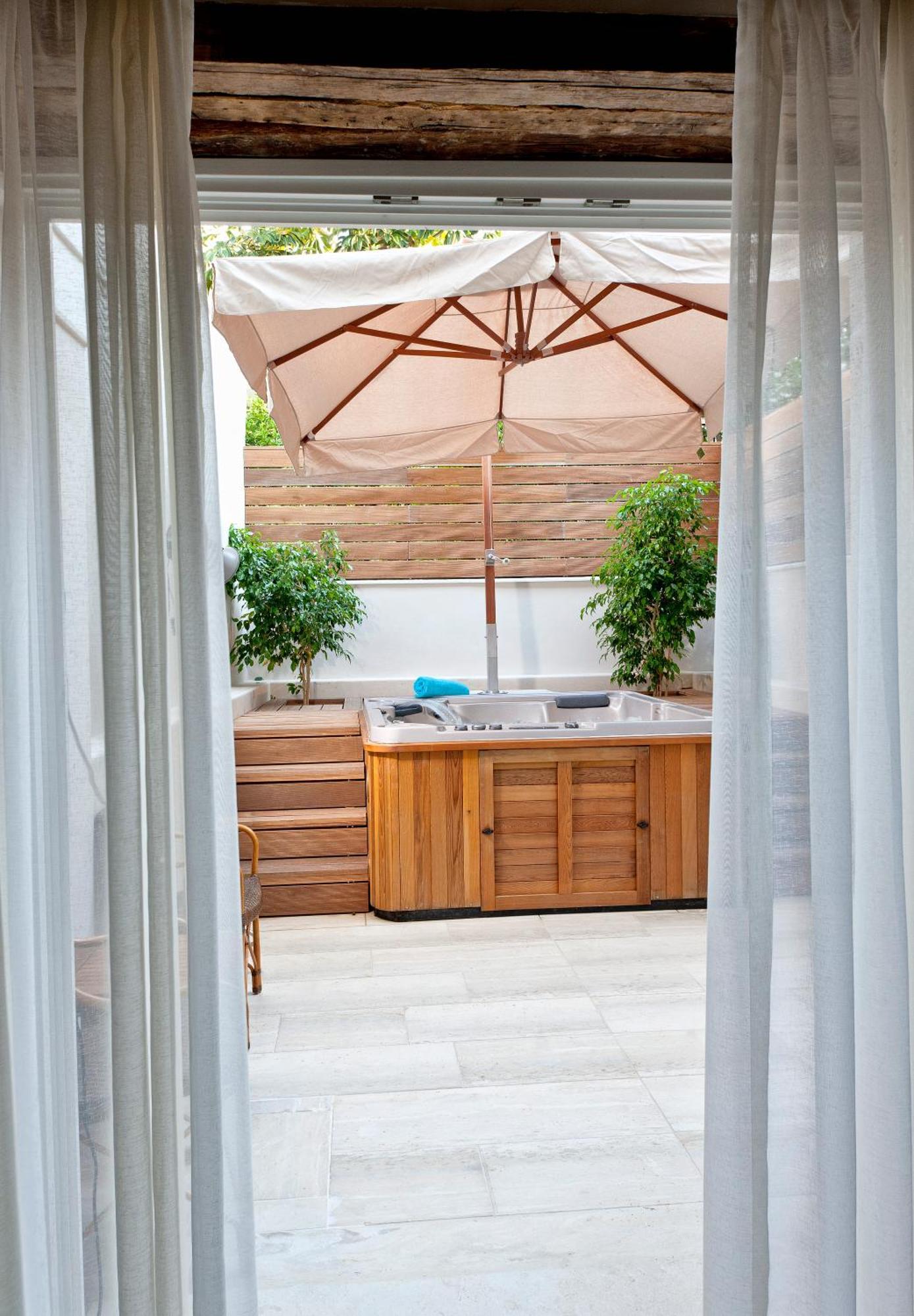 Suite mit Zugang zum Wellnessbereich - Estate