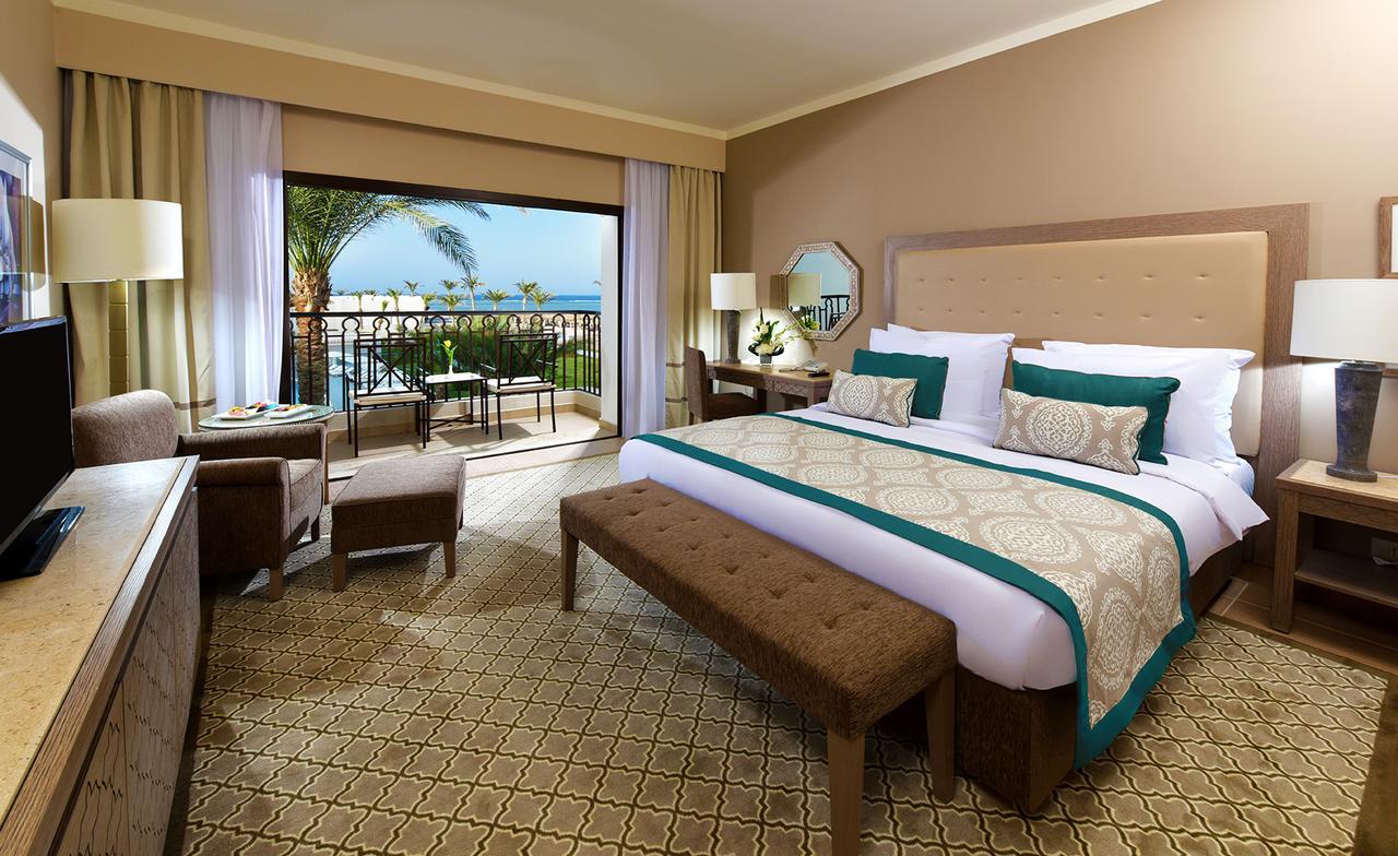 Deluxe Familienzimmer mit Queensize-Bett und eingeschränktem Meerblick
