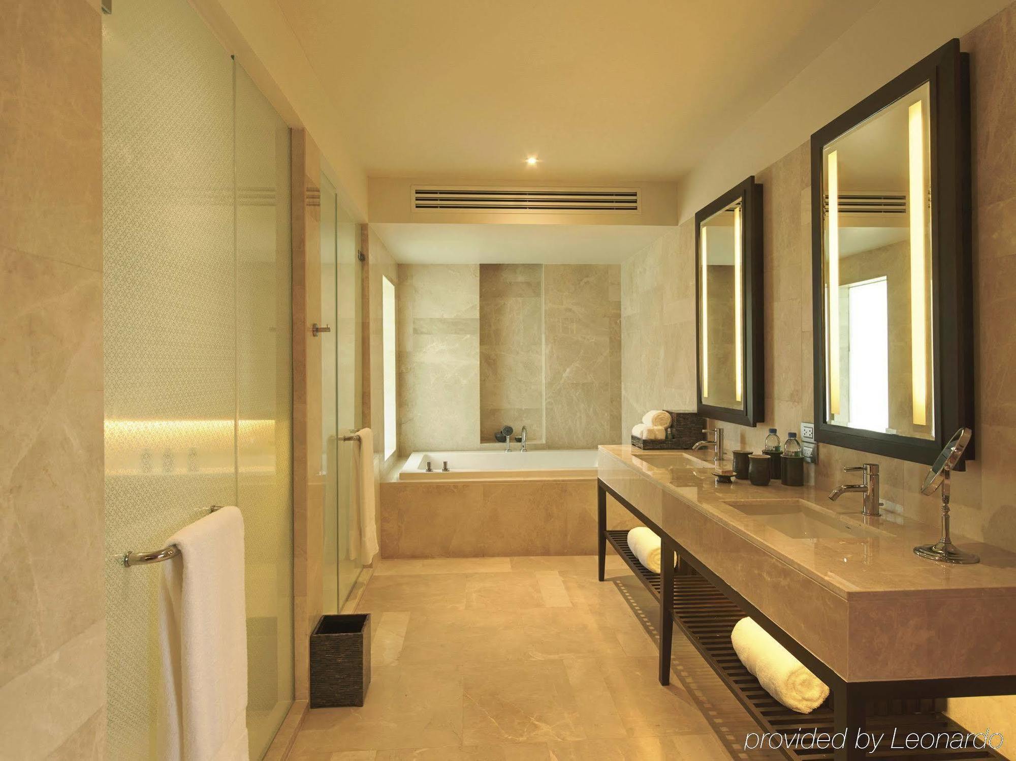 Pool Pavillon