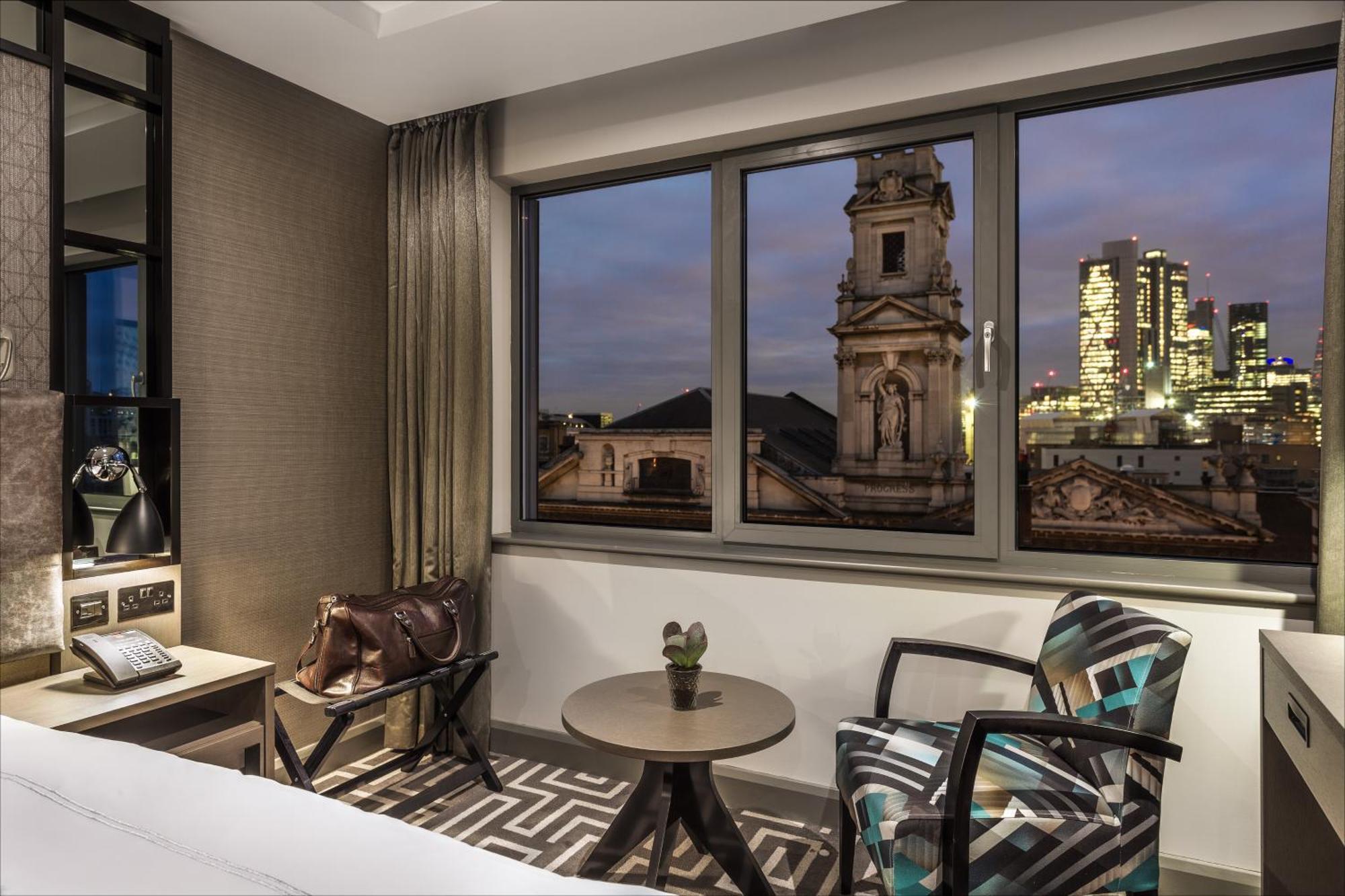 Xscape Zimmer mit Kingsize-Bett