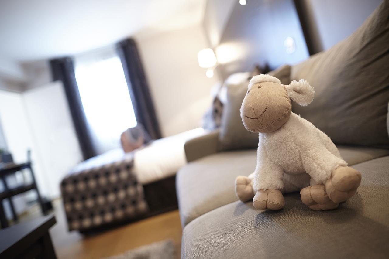 Executive Room,643469463:JPEG