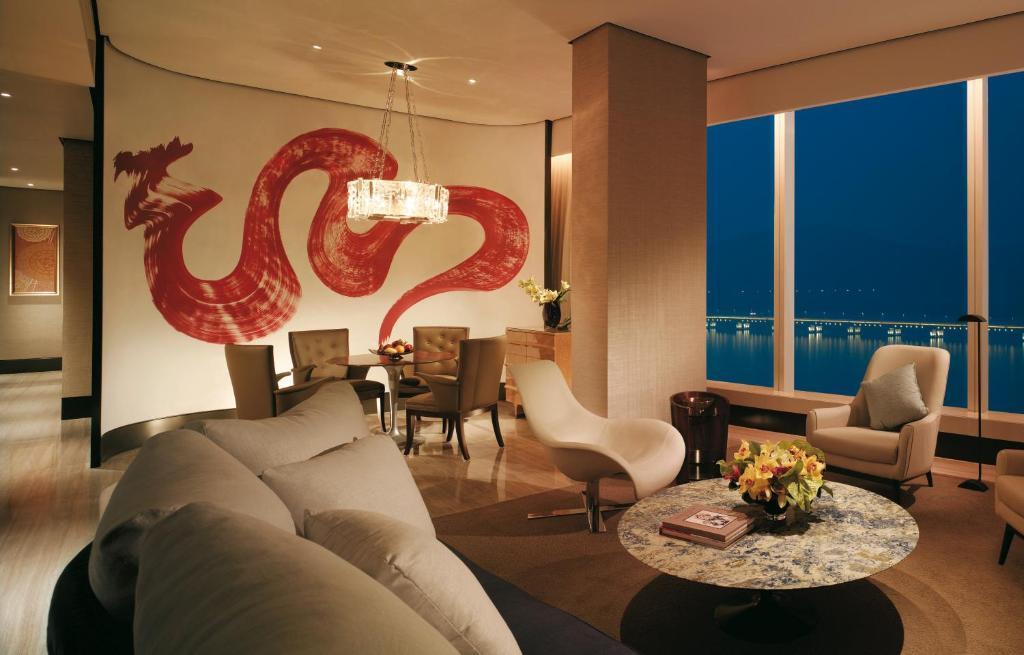 Grand Deluxe Suite mit 2 Schlafzimmern
