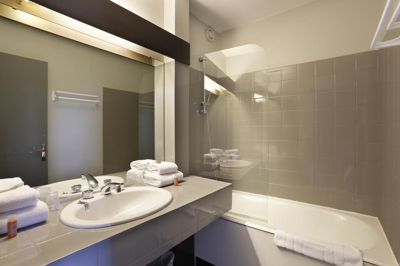 Suite mit Kingsize-Bett und Meerblick