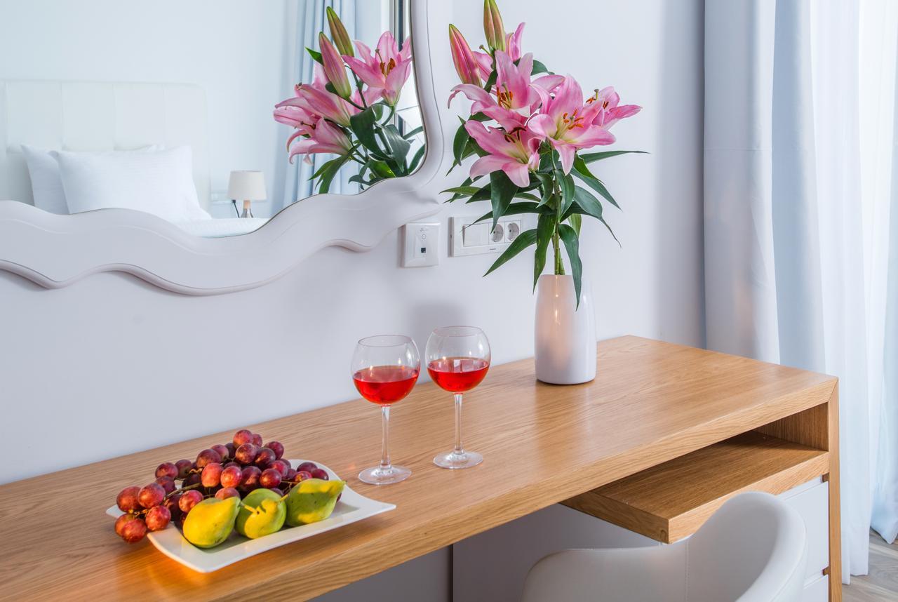 Junior Suite mit Außenwhirlpool und Meerblick