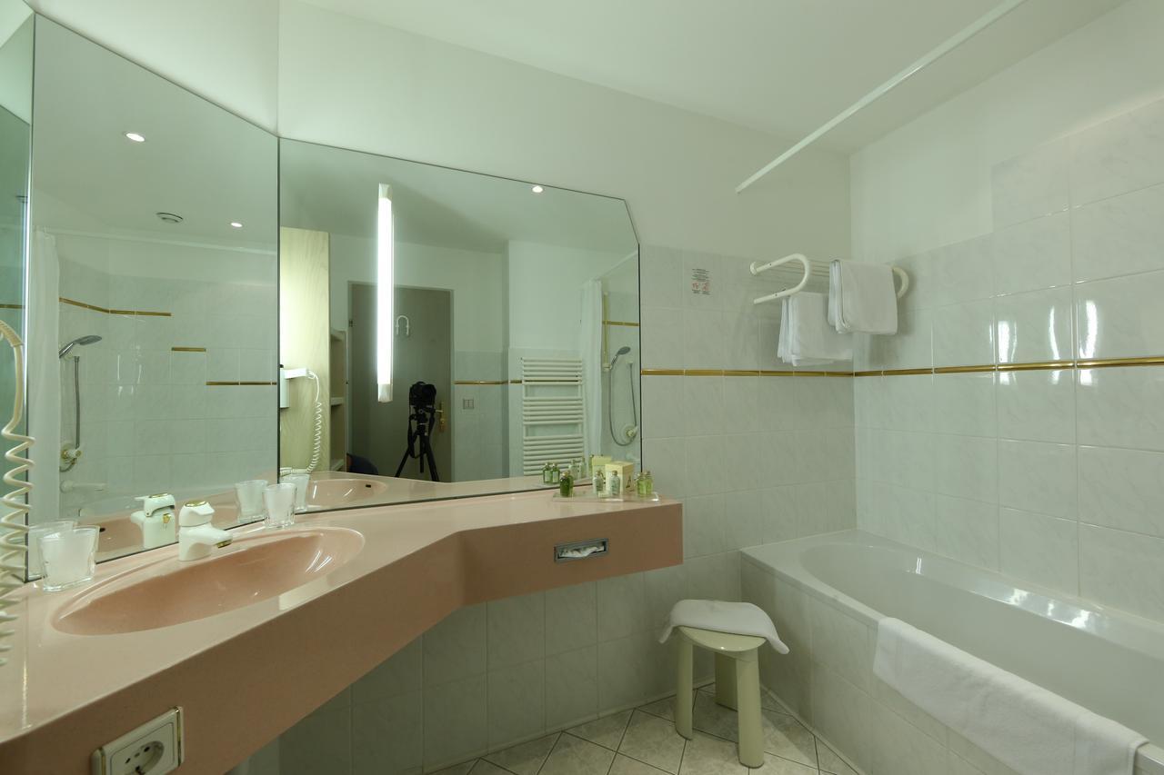 Großes Doppelzimmer
