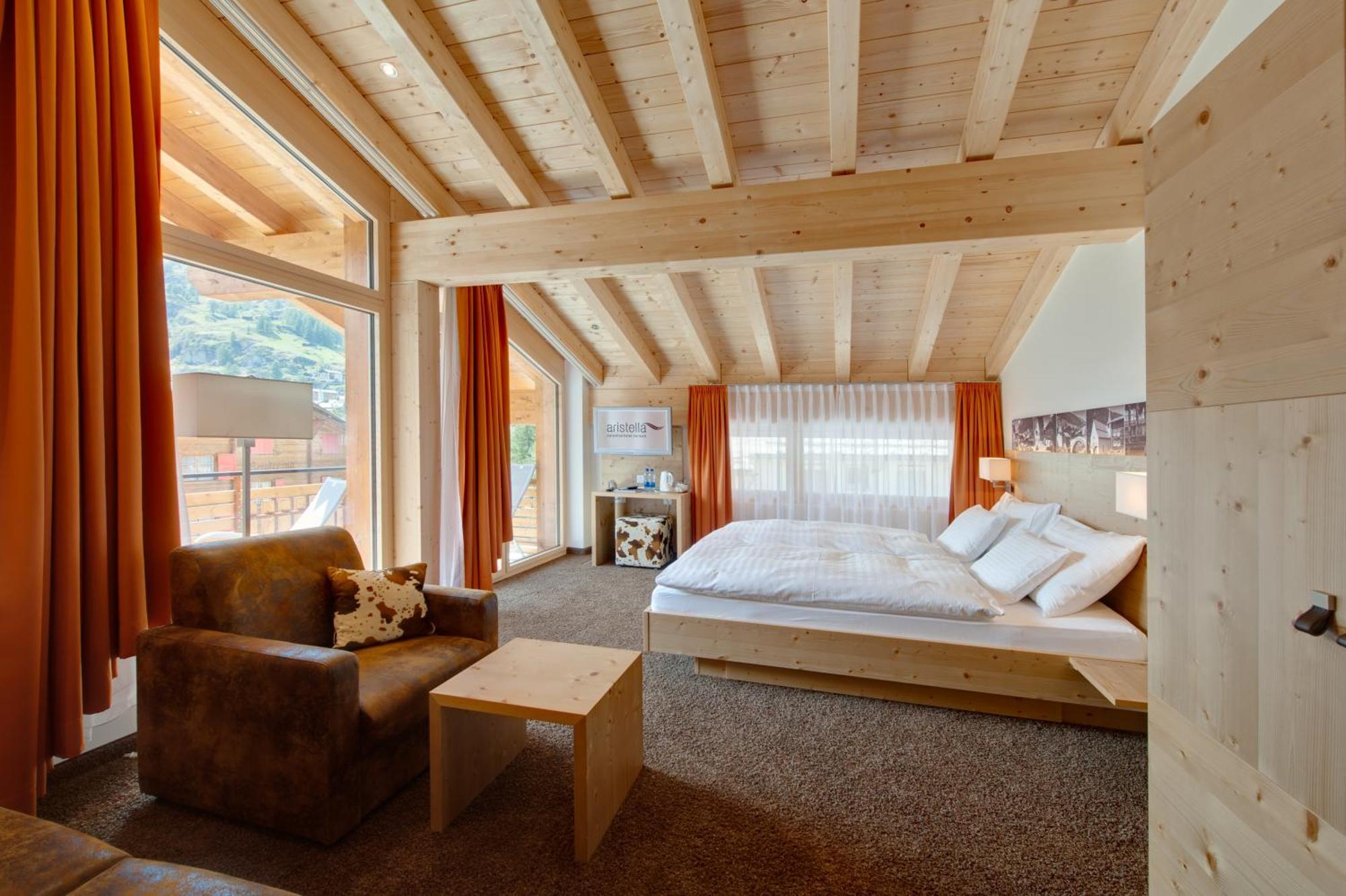 Deluxe Doppelzimmer mit Blick auf das Matterhorn