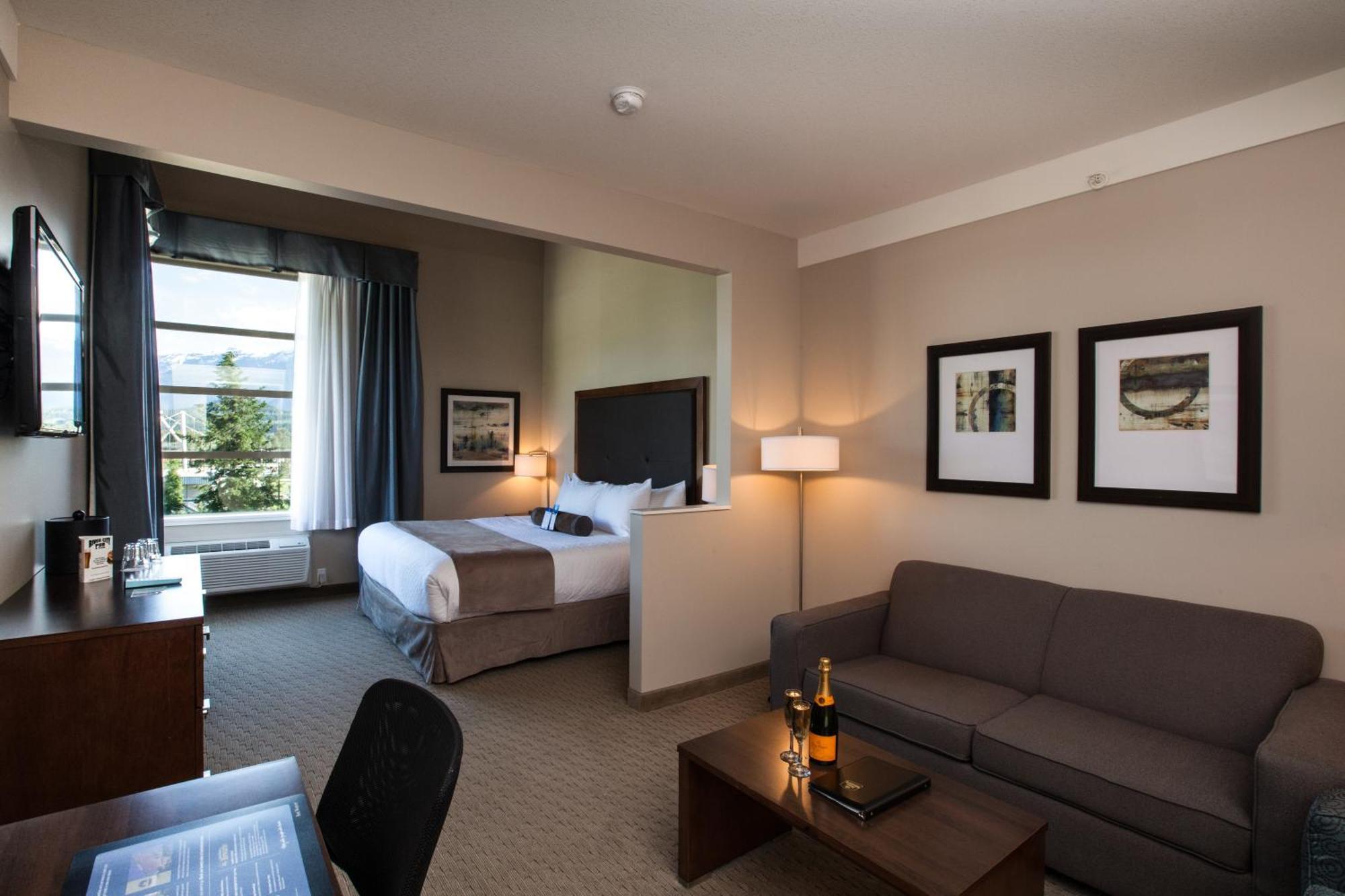 Suite mit Kingsize-Bett und Schlafsofa - Nichtraucher