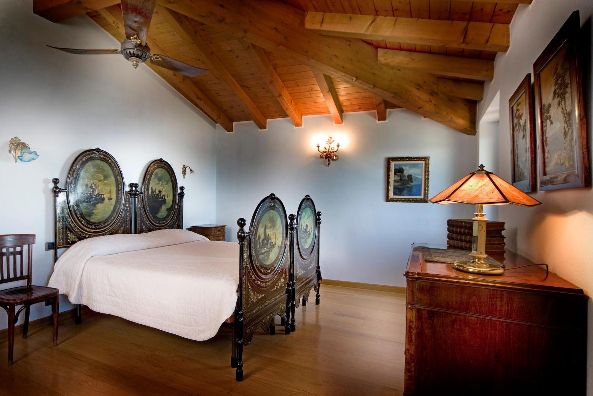 Doppelzimmer mit Seeblick