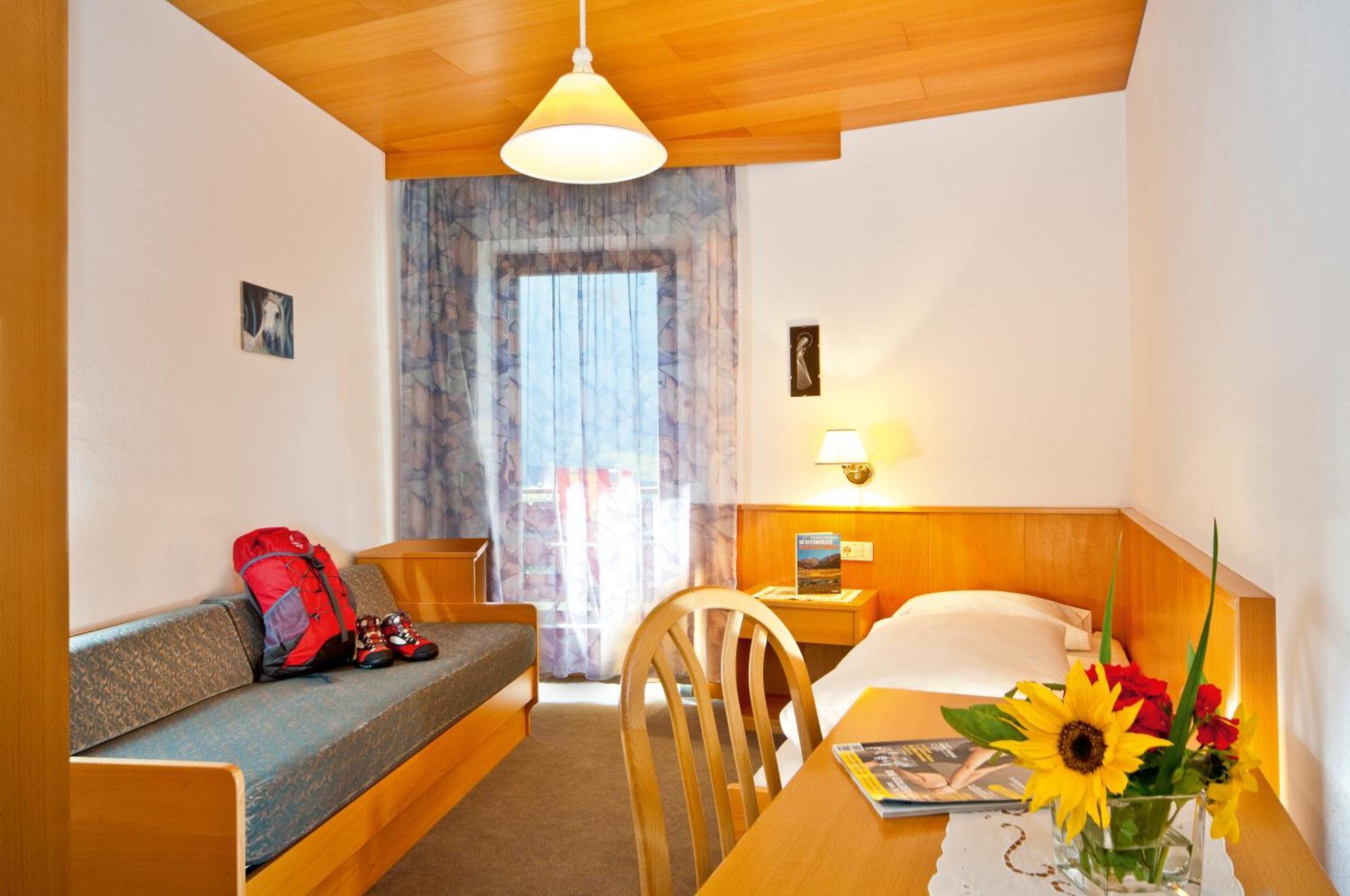 Economy Einzelzimmer mit Balkon