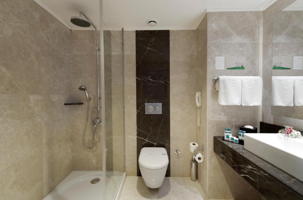 Deluxe Doppelzimmer mit Gartenblick