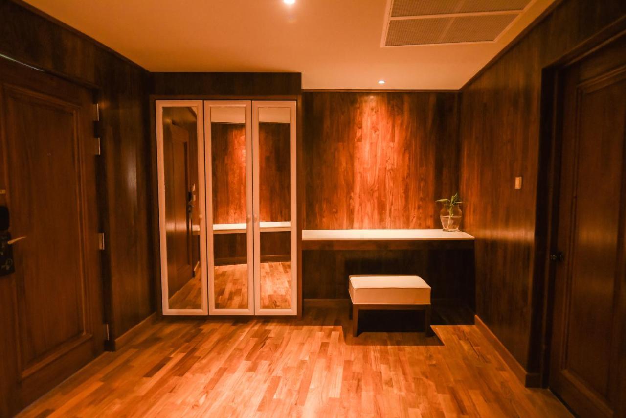 Junior Suite with Mountain View