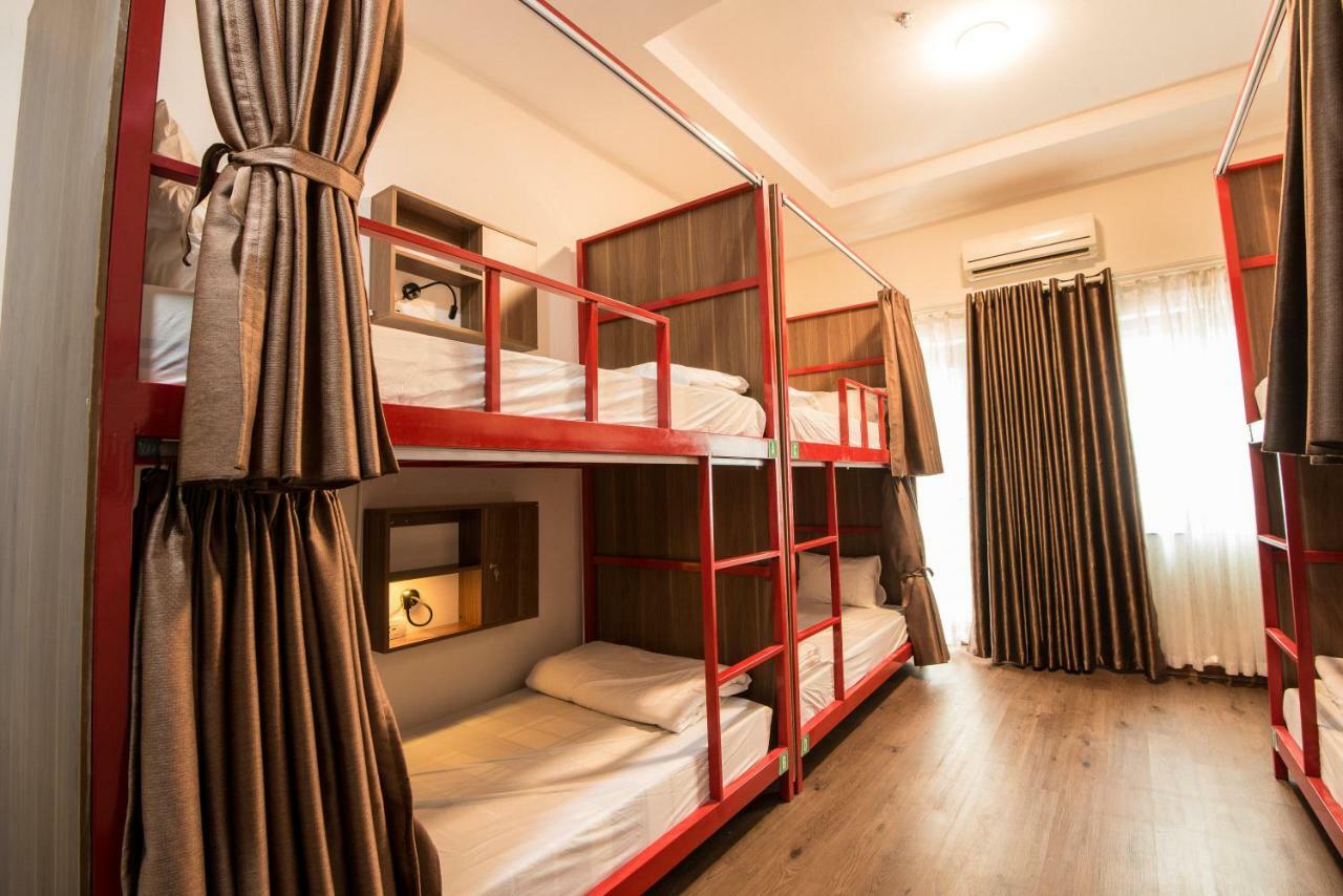Einzelbett im Schlafsaal mit 6 Betten