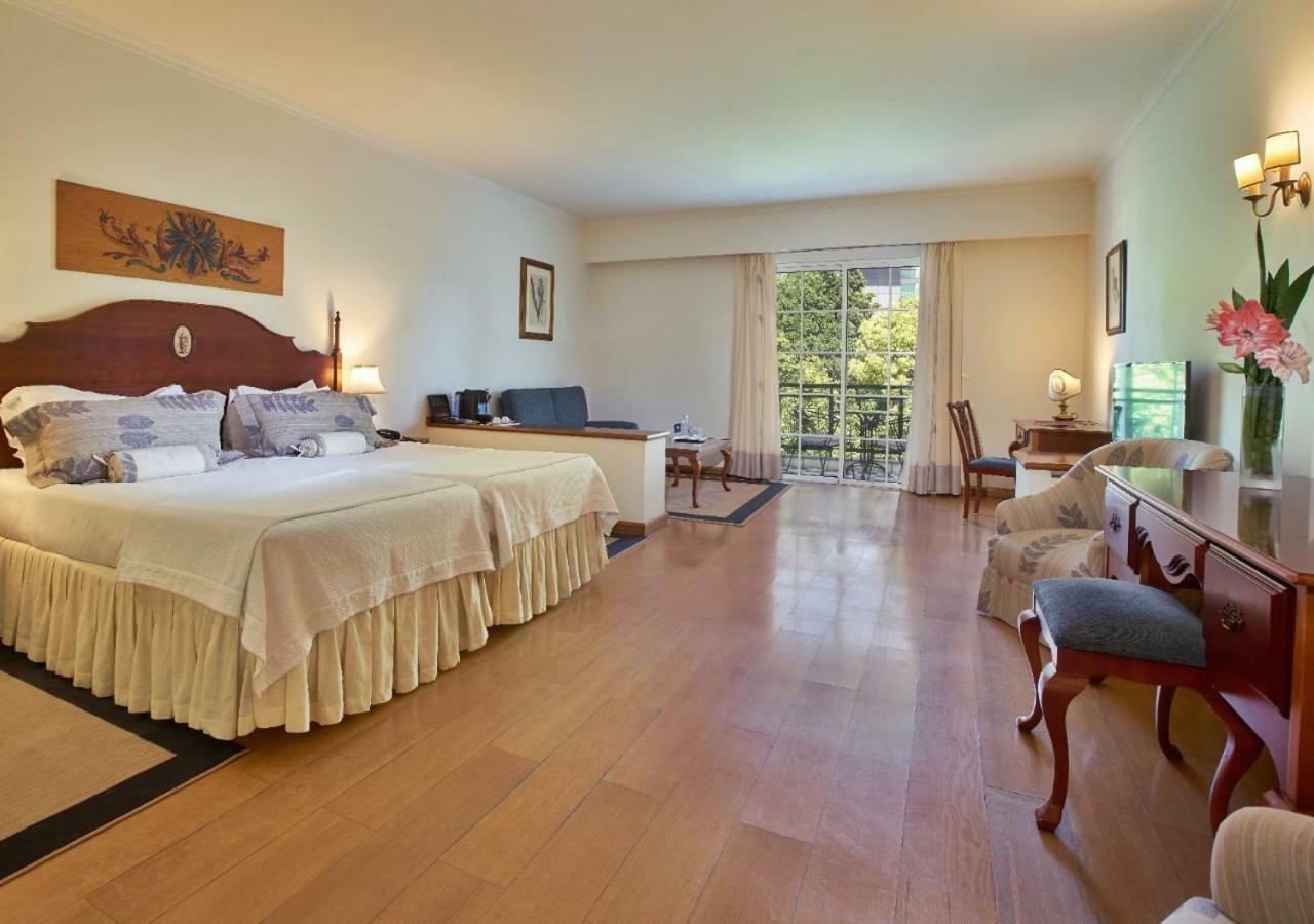 Junior Suite mit Gartenblick und Balkon