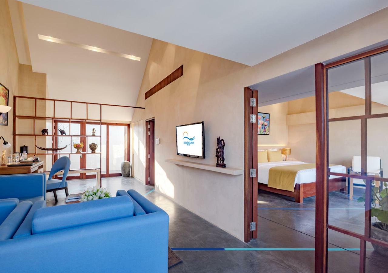 Oasis Suite Pool View