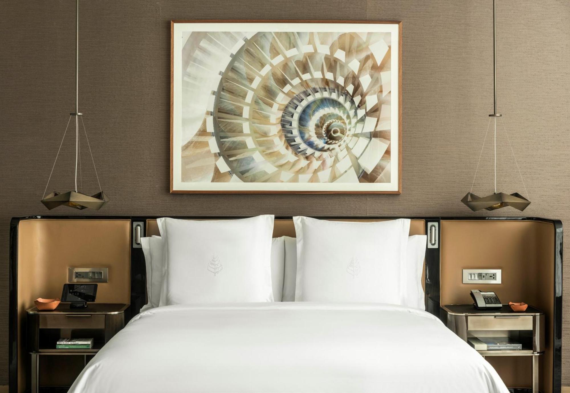 Four Seasons Zimmer mit Kingsize-Bett