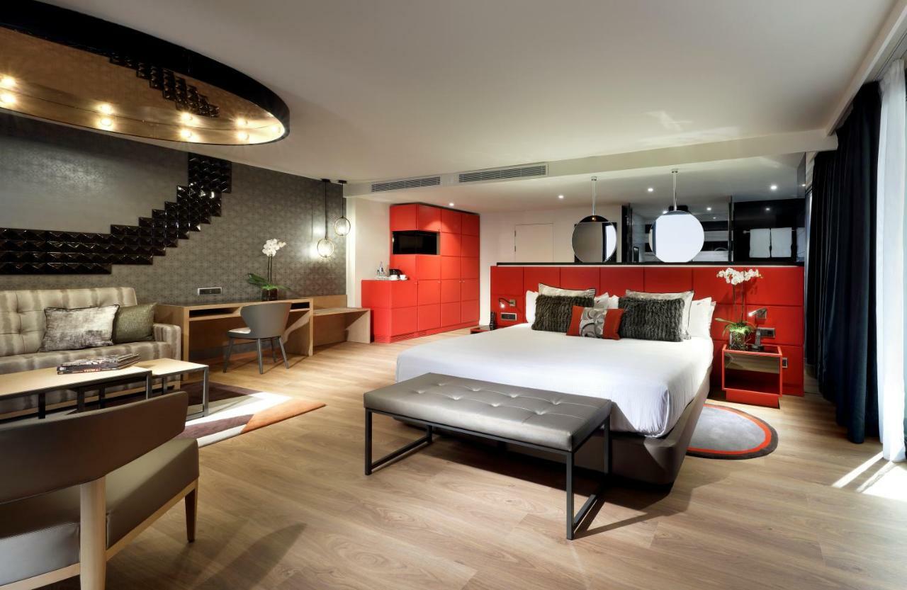 Studio-Suite Silver