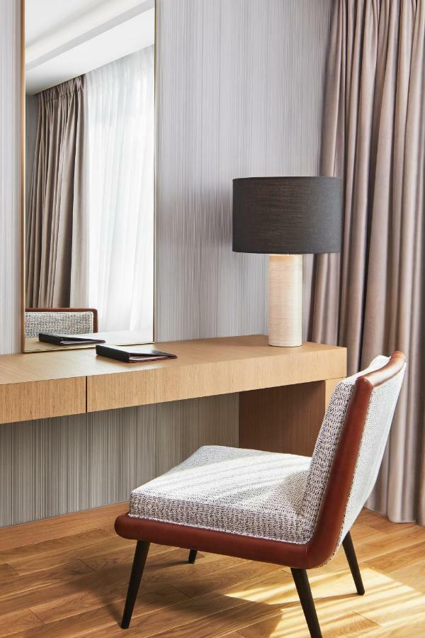 Deluxe Zimmer mit Kingsize-Bett