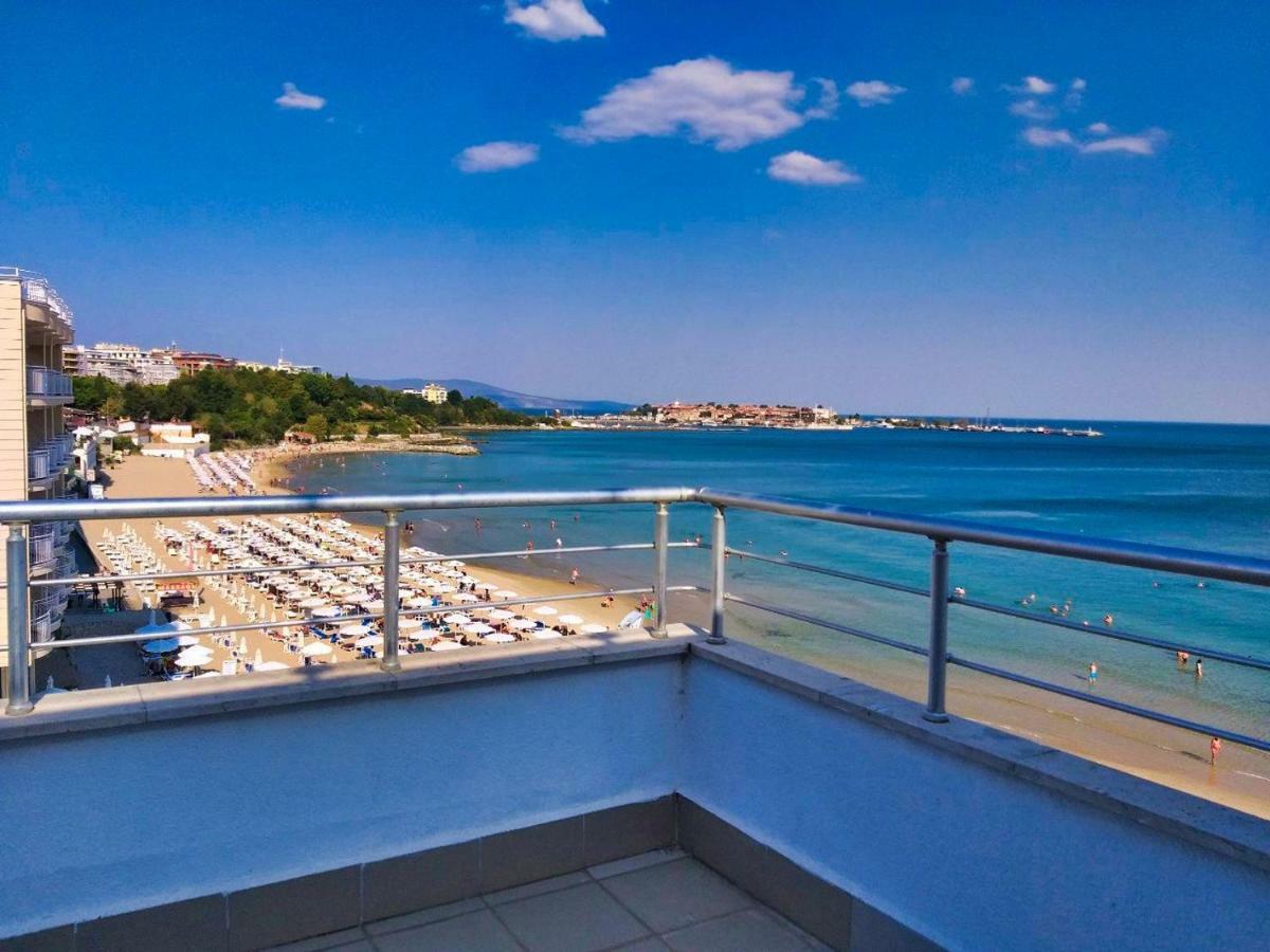 Apartment mit Balkon und Meerblick