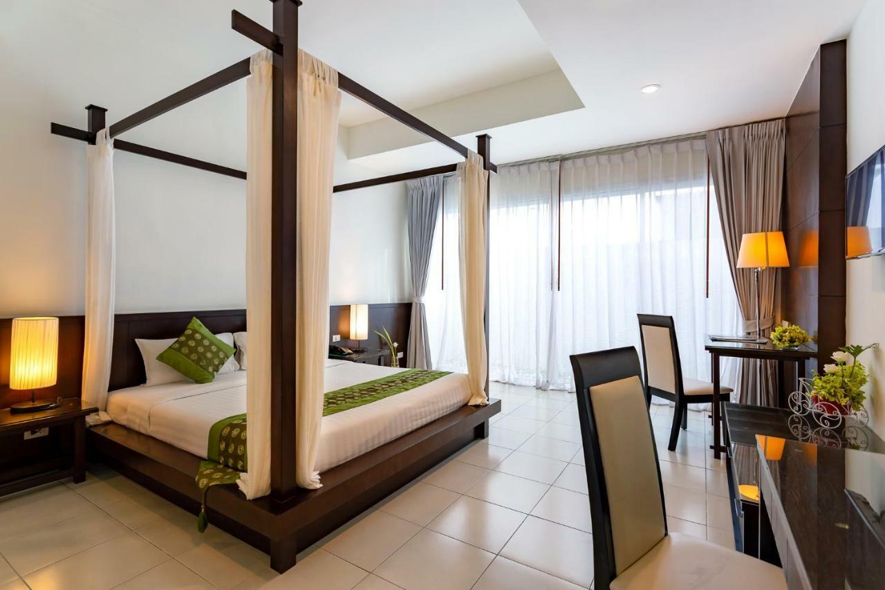 Palmery Suite mit Zugang zum Pool