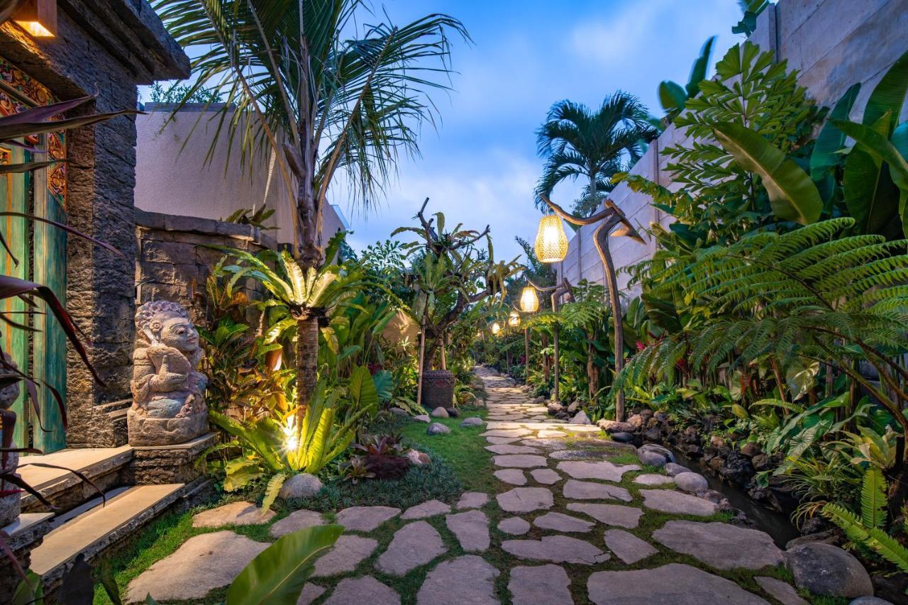 Villa mit 1 Schlafzimmer, eigenem Pool und Blick auf die Reisfelder